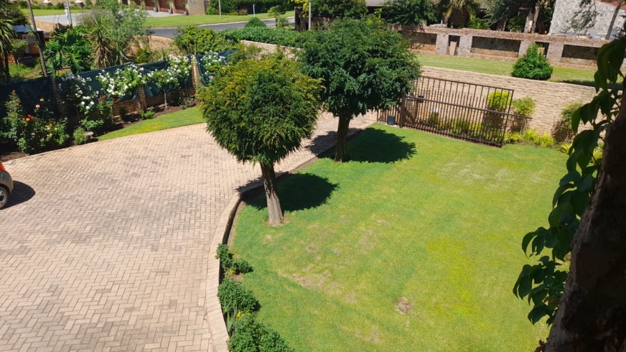 4 Bedroom Property for Sale in Wilkoppies North West